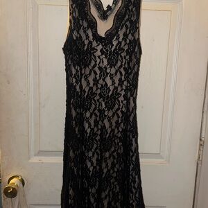 Elegant Black Lace Dress
